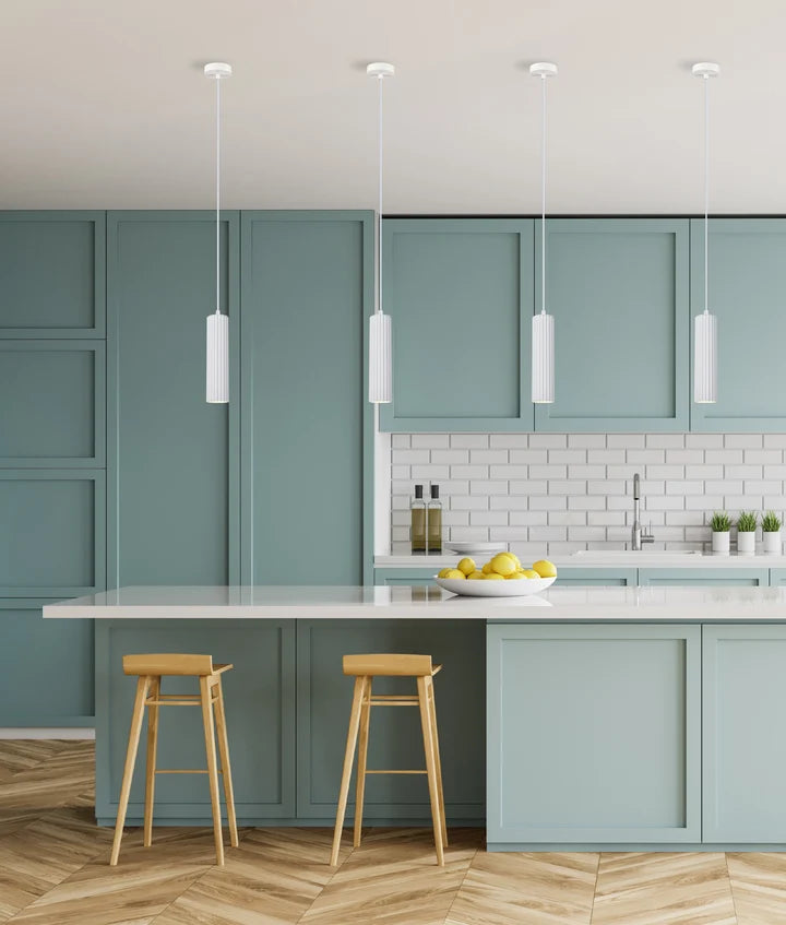 KOLONNE2 | White Ribbed Pendant