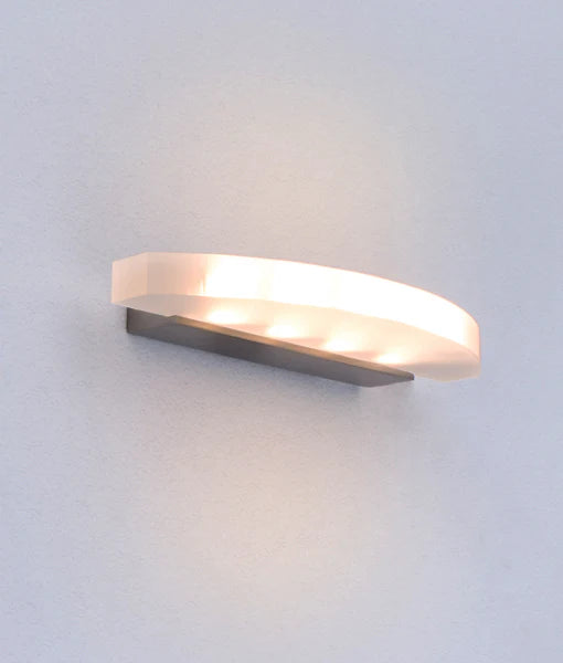 SYDNEY WALL LIGHT CURVED FROSTED 4W WW 300LUMENS