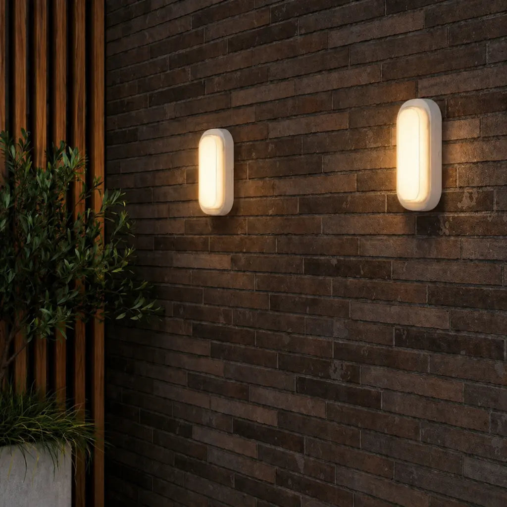 VIGGO | White Outdoor Wall Light