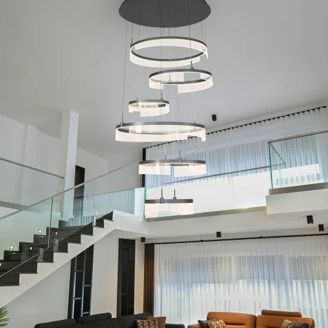 LANDO 6 RING - BLACK Tri-Colour 180w 8000lm Ring Diameter 2 x 80cm, 2 x 60cm, 2 x 40cm Base 100cm (D) Suspension	3500mm Cable - Adjustable
